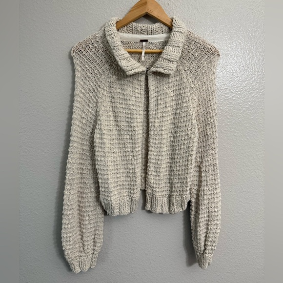 Free People Cream Knit Sweater Collar and open front - Picture 1 of 8